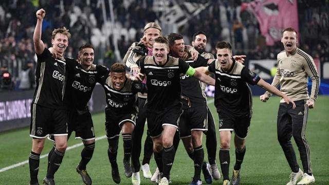 瓦伦西亚逼平矿工，保持榜首位置的简单介绍