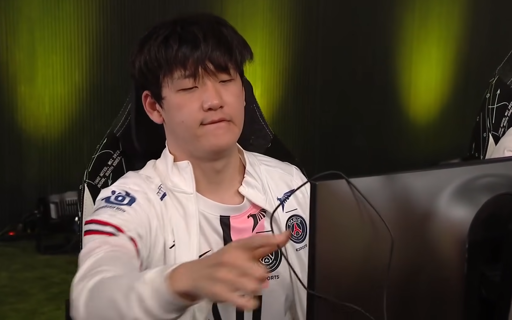 RNG血洗PSG，Gumayusi完成帽子戏法的简单介绍