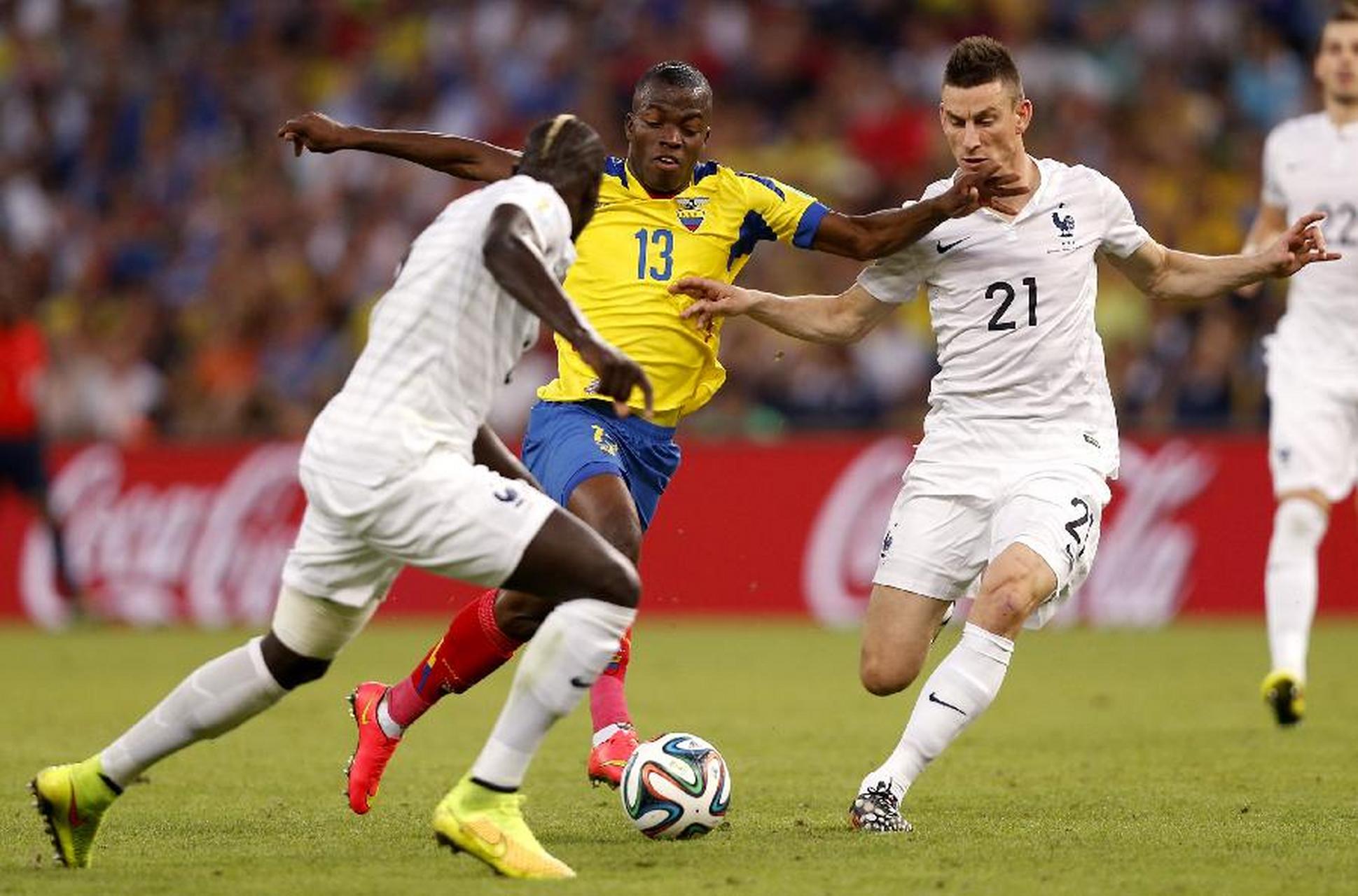 包含荷兰强势塞内加尔，萨内打破历史纪录的词条