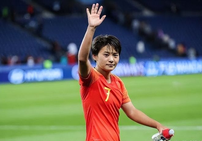 波兰女足队员荣获体育精神奖