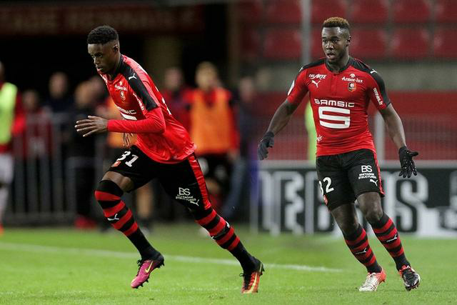 第戎队夺得比赛胜利,笑逐颜开的简单介绍 第戎队夺得比赛胜利,笑逐颜开的简单介绍