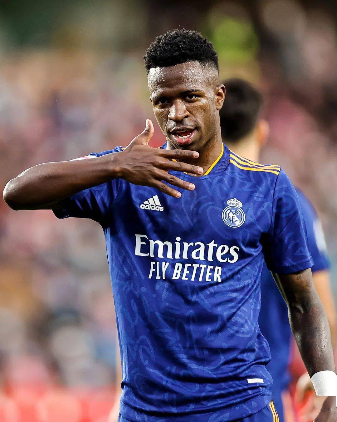 格拉纳达中前卫交出出色助攻表现 格拉纳达中前卫交出出色助攻表现