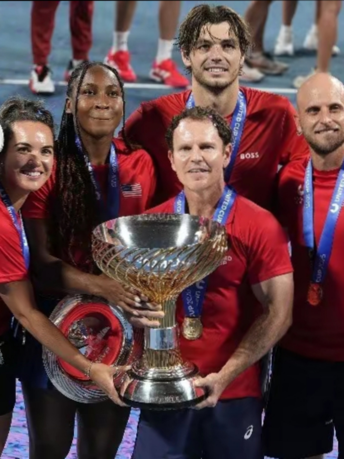 拉沃尔杯完胜联合杯，穆雷关键制胜的简单介绍