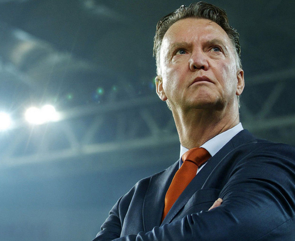 关于荷兰轻取马赛，加维刷新纪录的信息