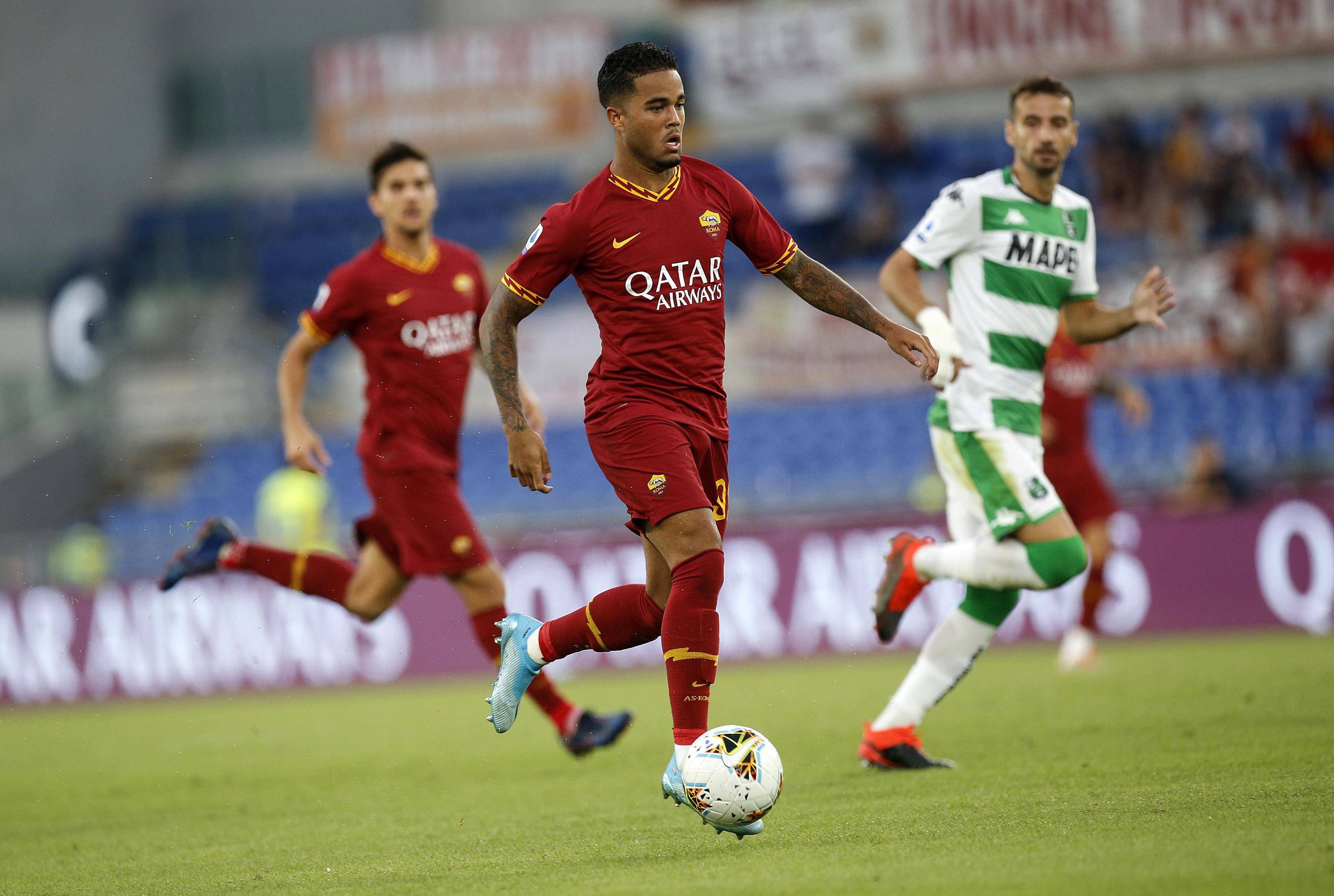 罗马客场失利，继续保持在欧冠区域