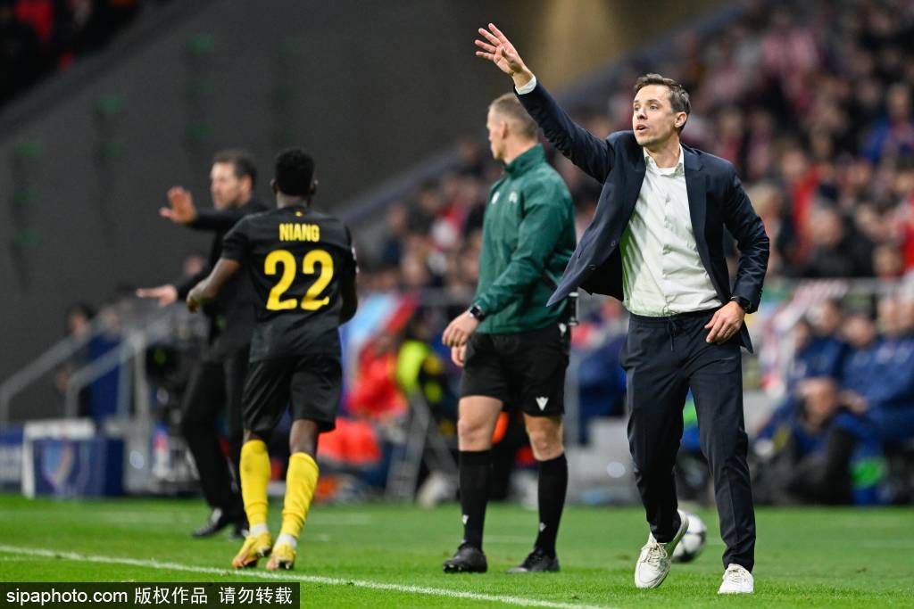 瑞士碾压马德里竞技，阿尔巴统治全场的简单介绍