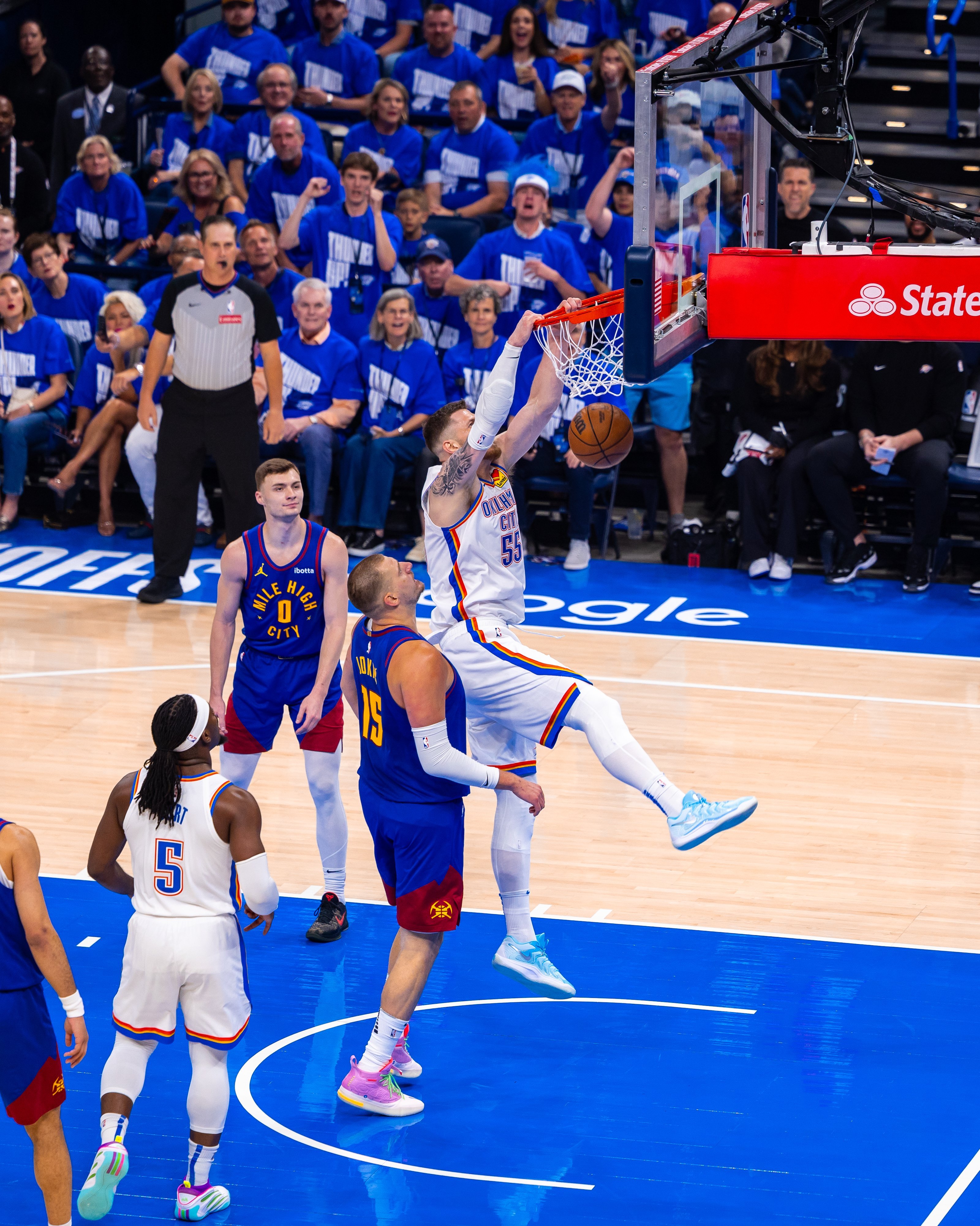 关于爵士新赛季状态火热，击败奇才的信息