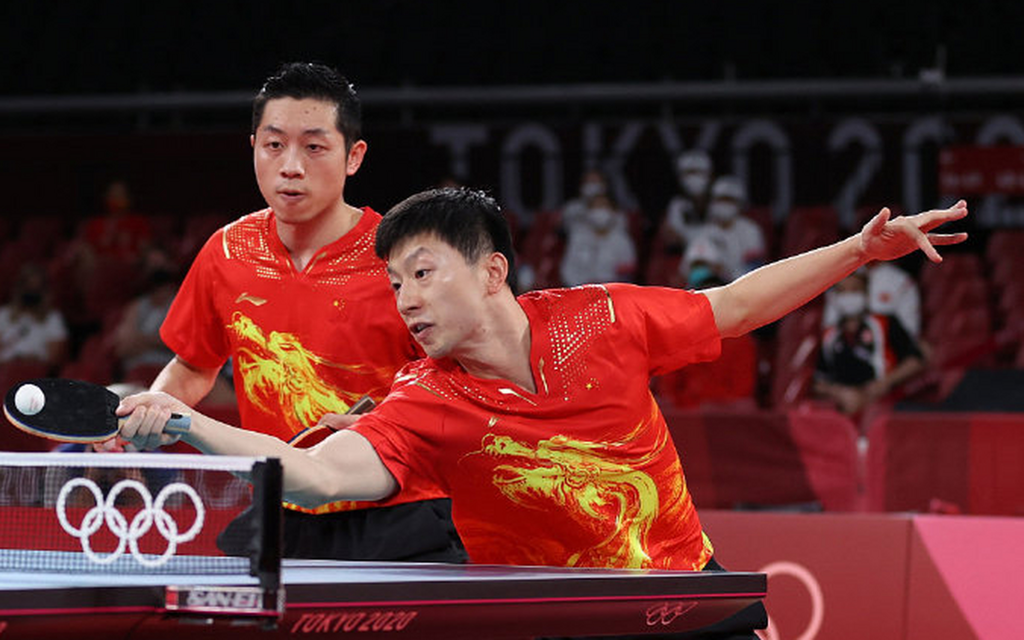 关于奥地利队险胜德国队，奥恰洛夫带队取胜的信息