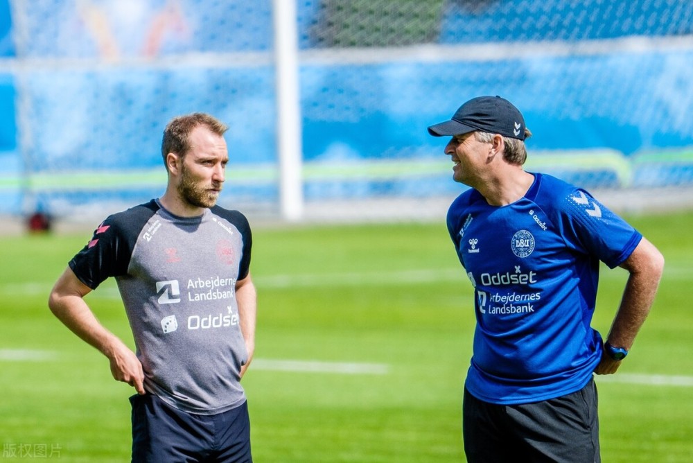 丹麦队完胜中国队，黄鸭组合统治全场的简单介绍