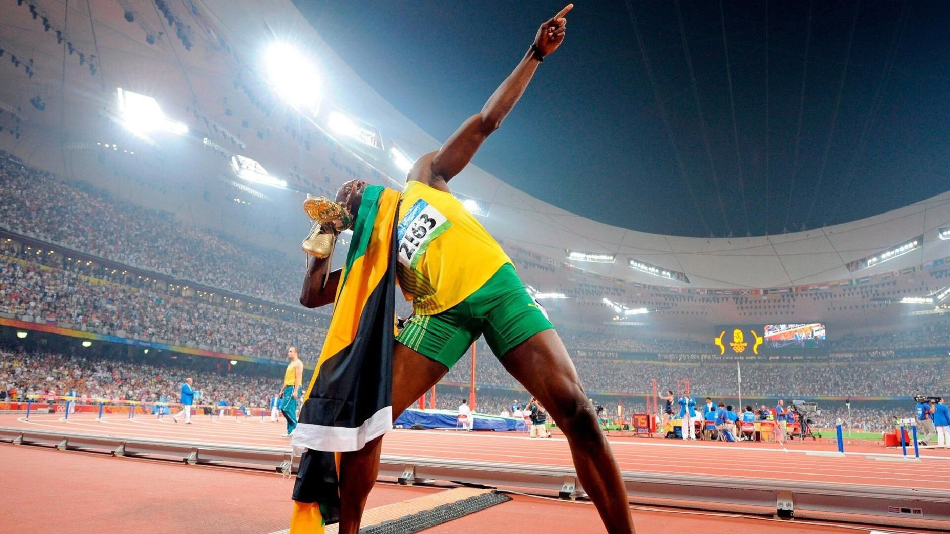 德甲争冠战焦点战，山西队制霸开拓者，跨越体育疆界的胜利启示