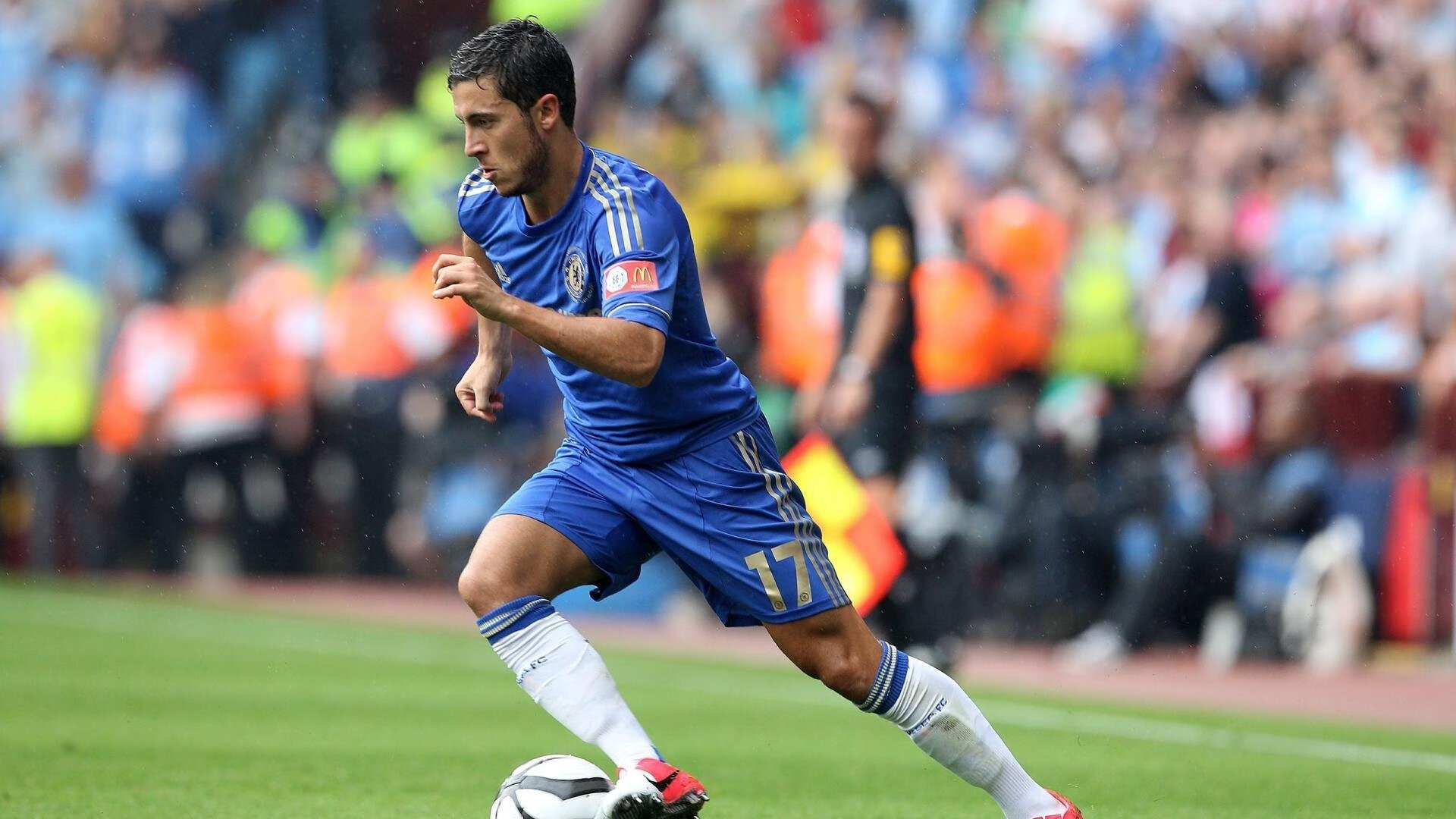 从基耶萨的证明到尼日利亚的逆转,绿茵场上唯一性的双重奏